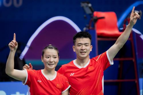 Zheng Siwei dan Huang Yaqiong raih medali emas Olimpiade Paris 2024 EPA