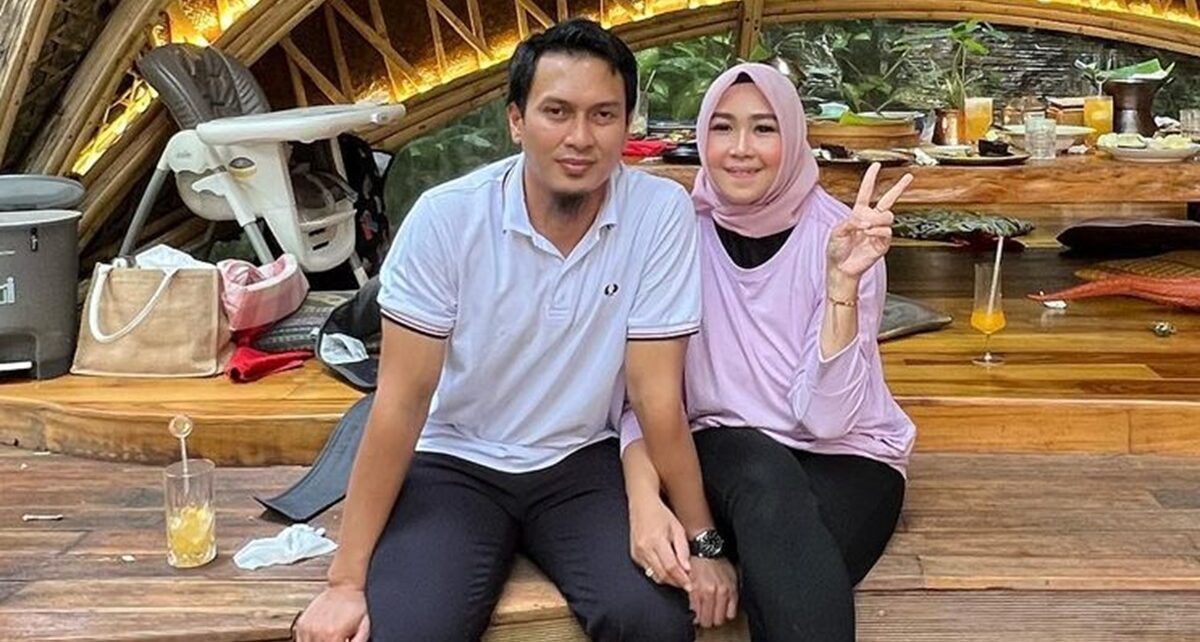 5 Istri Legenda Bulu Tangkis Indonesia yang Cantiknya Kebangetan, Nomor 1 Pujaan Hati Taufik Hidayat : Heartdesign Sports