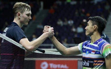 Kisah Penantian Jonatan Christie Selama 4 Tahun, Sukses Gusur Ranking BWF Viktor Axelsen dari 3 Besar Dunia : Heartdesign Sports