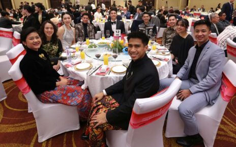 Tampil Beda di Gala Dinner BWF World Tour Finals 2024, 2 Pemain Indonesia Sukses Jadi Perhatian : Heartdesign Sports