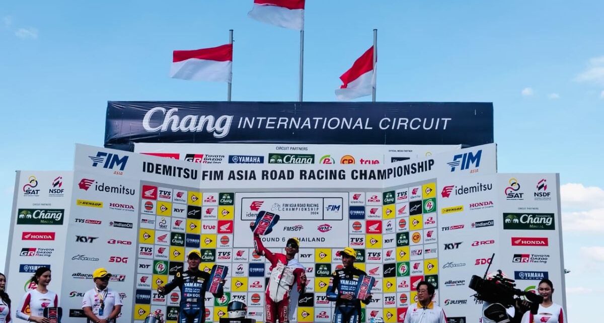 Kiandra Ramadhipa Juara Race 1 ARRC Buriram Kelas AP250, Indonesia Raya Berkumandang di Chang International Circuit! : Heartdesign Sports