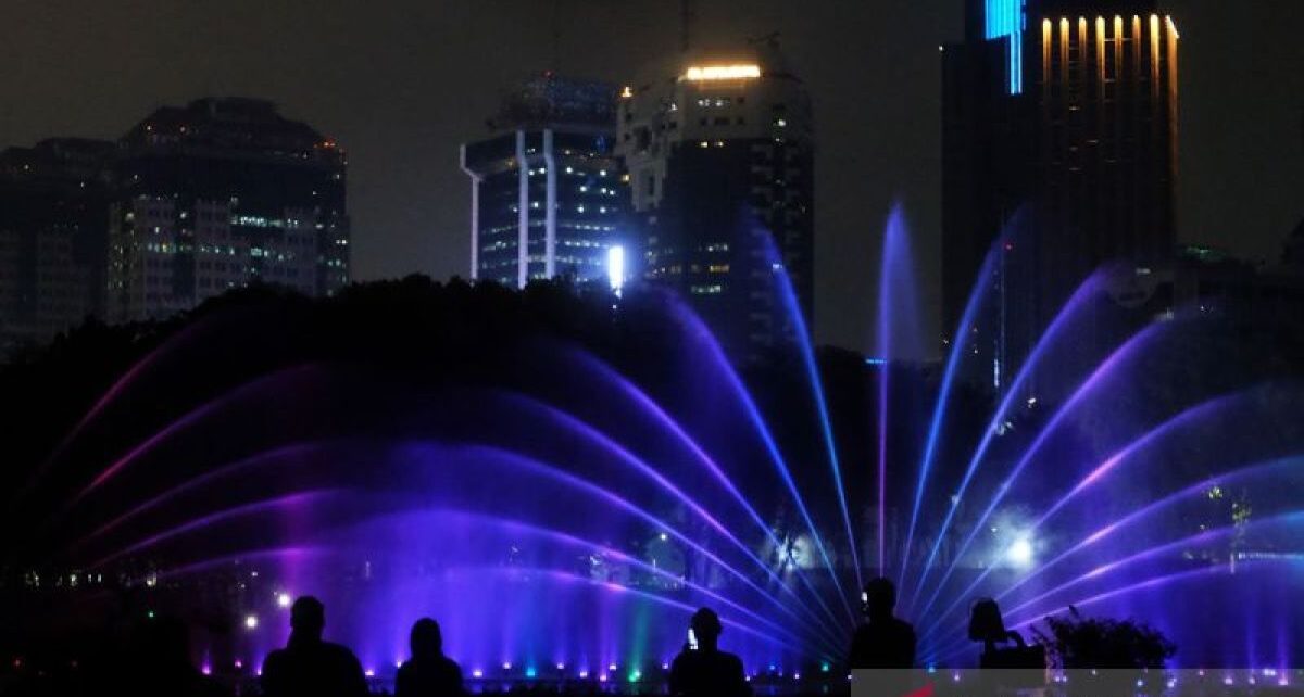 Monas buka wisata malam selama libur Natal dan Tahun Baru, ada apa saja?