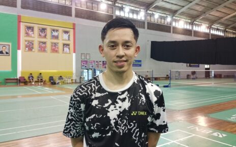 Rian Ardianto Boyong Istrinya ke BWF World Tour Finals 2024 : Heartdesign Sports